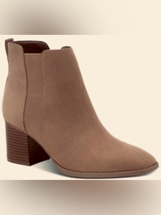 Style & Co. Shoes - NIB [Style & Co.] Aloraa Square Toe Side Zip Ankle Suede Ankle Boots Women’s 9.5